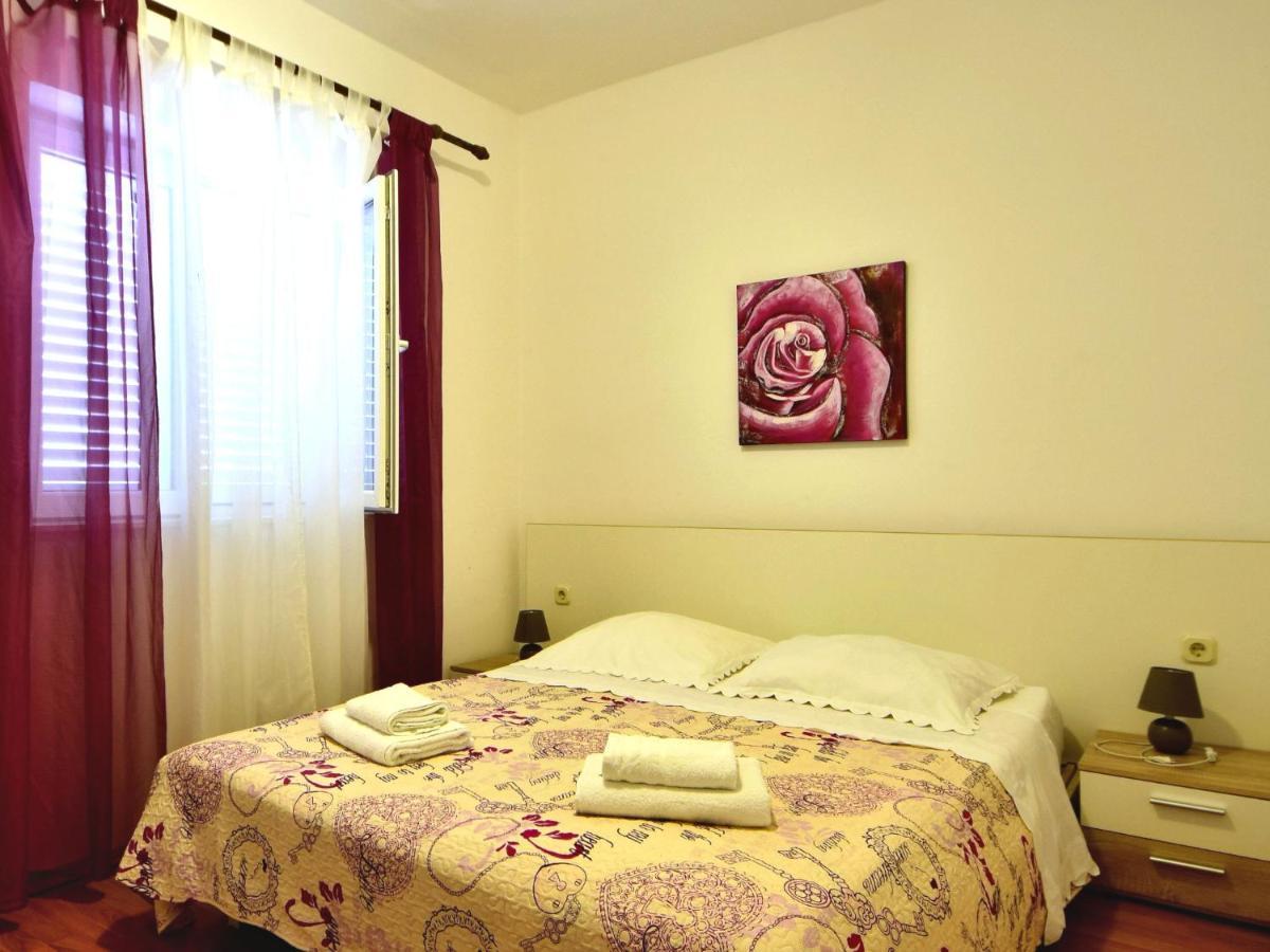 Apartment Katarina 2 - Sib155-1 By Interhome Brodarica  Extérieur photo